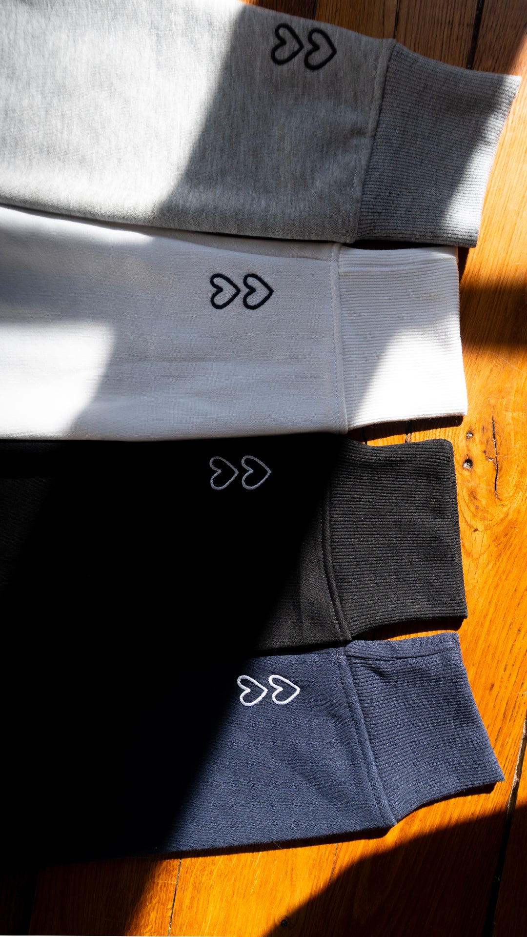 Classic Apt.Vargas Hoodie Bleu