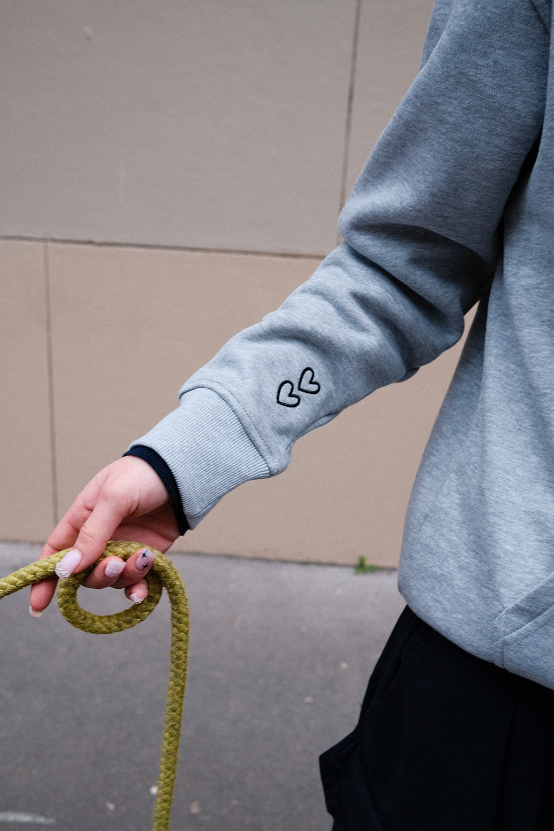 Classic Apt.Vargas Hoodie gris